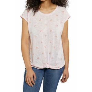 2/$10!! Izod Ladies’ Printed Tee Top Size M Twist hem detail Pink